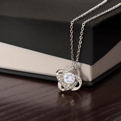 Collar Nudo de Amor