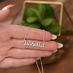 Collar con Nombre Estilo Clásico
