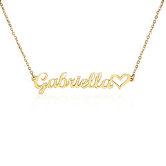 Collar con nombre clásico estilo corazón