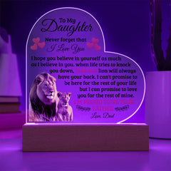 Para Mi Hija Viejo León – Placa Corazón de Acrílico